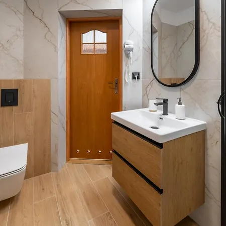 Rentplanet - Apartament Przy Skoczni Apartment *