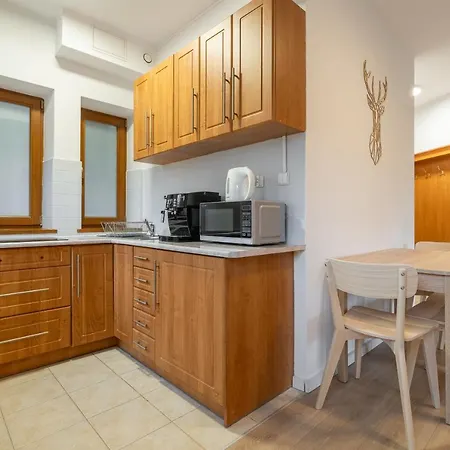 Apartment Rentplanet - Apartament Przy Skoczni